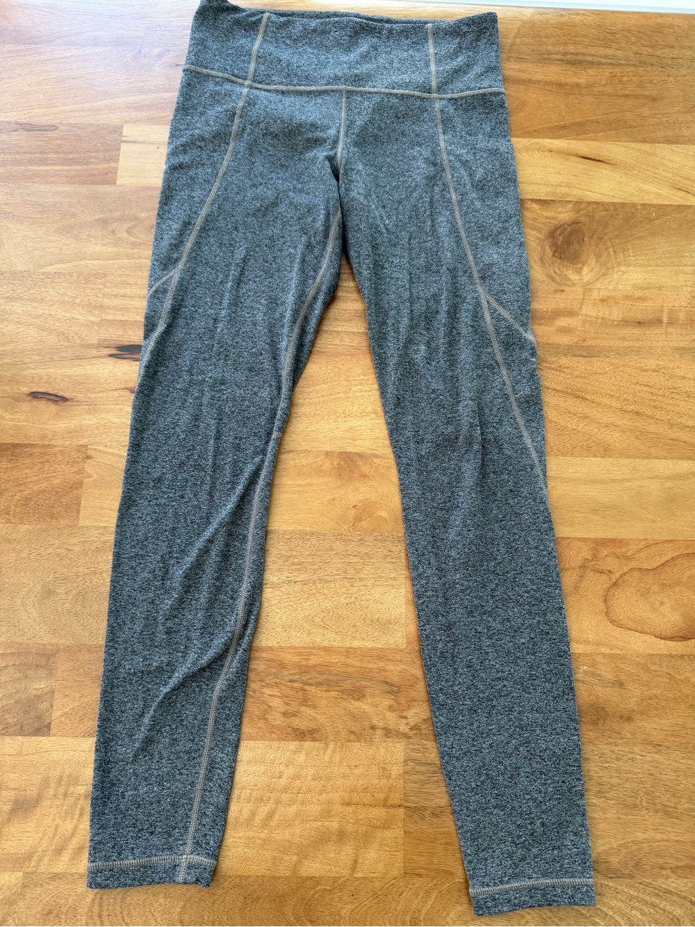 Athleta Stash Pocket Salutation Tight - Heather Grey w/ Contrast Stitching Small